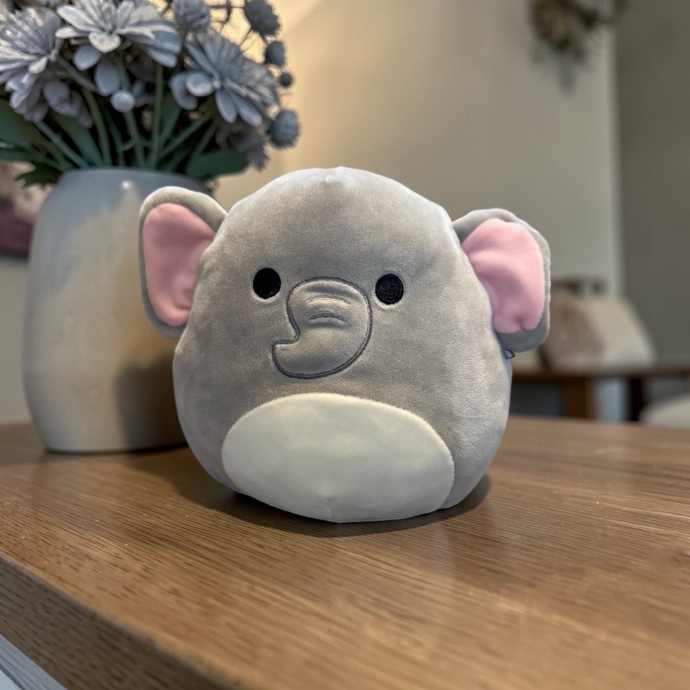 Squishmallow 8" Mila Gray Elephant